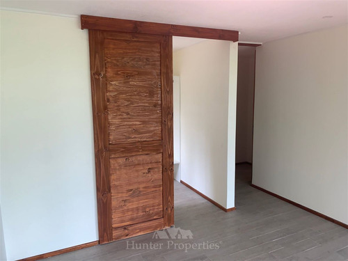 Casa En Venta De 4 Dorm. En Pichilemu