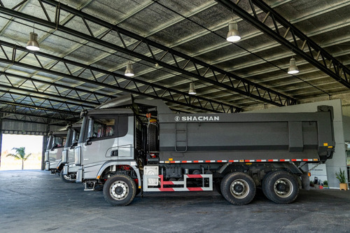 Camión Shacman Full Caja Volcadora 6x4 380hp 20 M3 0 Km