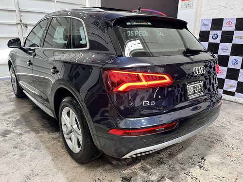 Audi Q5 2.0 L T Elite Dsg