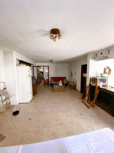 Imagen 3 de 23 de Casa - Vict.-b.centro - ¡retasada!