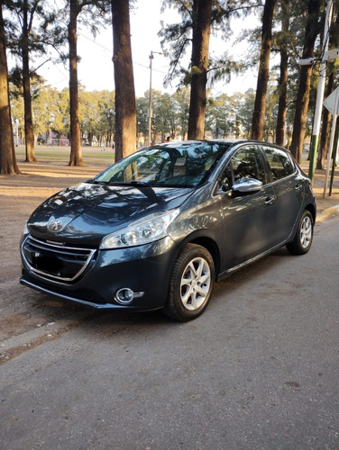 Peugeot 208 1.5 Allure Touchscreen