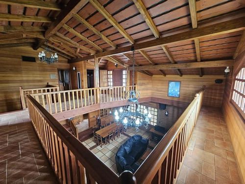 Nuevo Valor - Chalet Barrio Ex Malibu - Estilo Texana