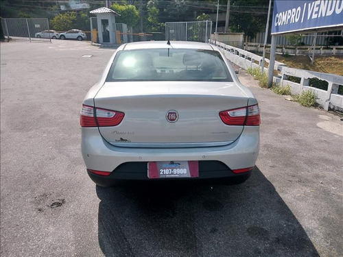 Imagem 3 de 7 de Fiat Grand Siena 1.4 Attractive 8v Flex 4p Manual