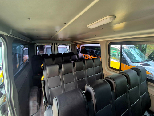 Mercedes-Benz Sprinter Van Sprinter 413 Teto Baixo Escolar