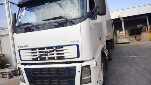 Imagem 1 de 8 de Volvo Fh