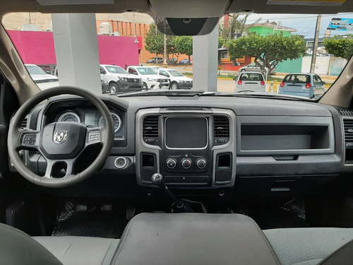 Imagen 5 de 12 de Ram 4000 2015