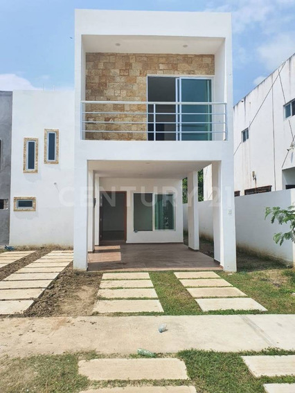 Venta Casa Ónix Residencial Ixtacomitán Villahermosa Tabasco | Metros  Cúbicos