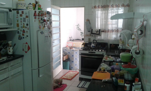 Casa Terrea No Bairro Vila Goncalves Em Sao Bernardo Do Campo Com 02 Dormitorios - V-25569