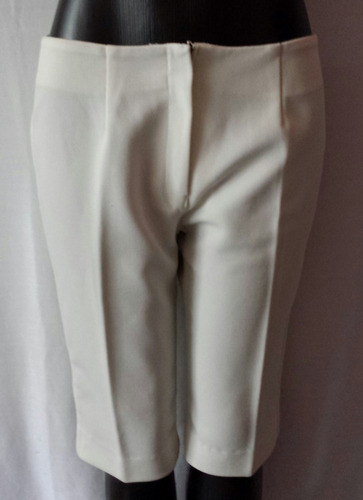 Pantalon Bermuda Color Blanco