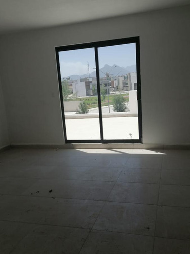 Casa En Venta Col. Rinconada Colonial Sector Bugambilias, Apodaca