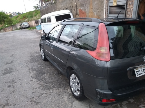 Peugeot 207 Sw 2011 1.4 Xr Flex 5p