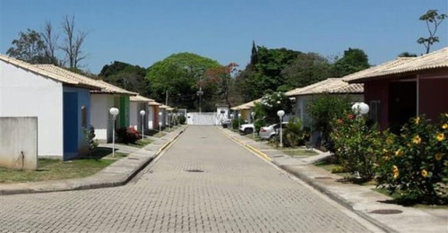 Casa 2 Quartos 1 Com Suíte