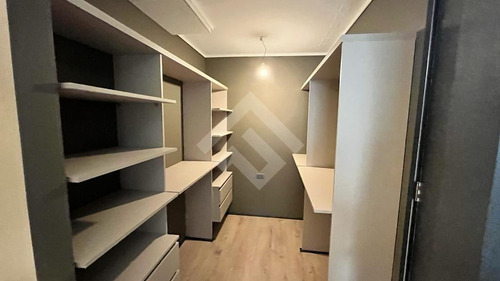 Departamento En Venta De 3 Dorm. En Vitacura