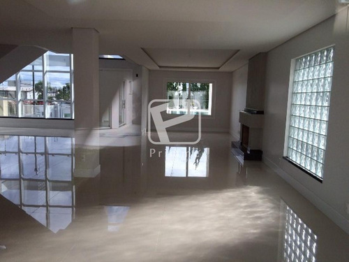Maravilhosa Casa Com Piscina - 4832