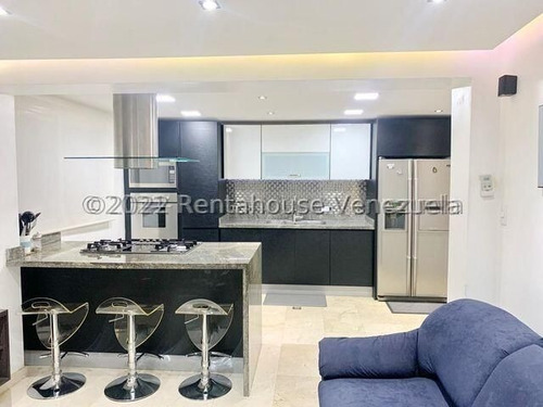 Imagen 3 de 14 de Townhouse Duplex, Cubierto De Mármol Y Mucho Lujo, Resalta Su Cocina Estilo Italiana Equipada. Ubicado En Circuito Cerrado De La Puerta De Maraven. #22-16014.