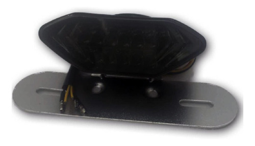 Imagen 1 de 3 de Faro Stop Led Universal Con Cruces Y Portaplaca Moto