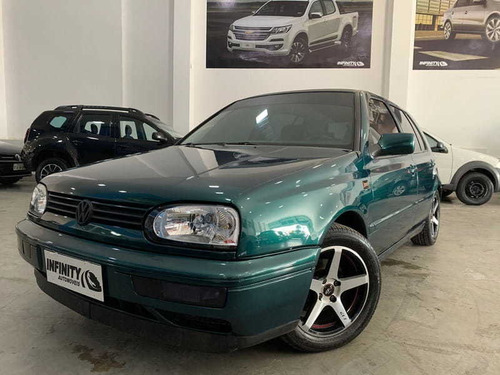 Imagem 3 de 14 de Volkswagen Golf 1.8 Gl Mi 4p 1995