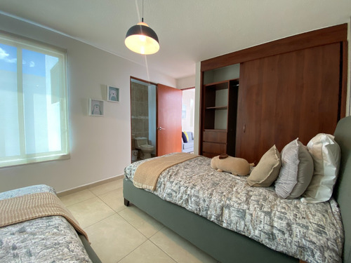 Casa Residencial En Tecamac Ojo De Agua, 3 Recamaras, Alberca Y Parque En Zona De Amenidades, Pequeño Cluster