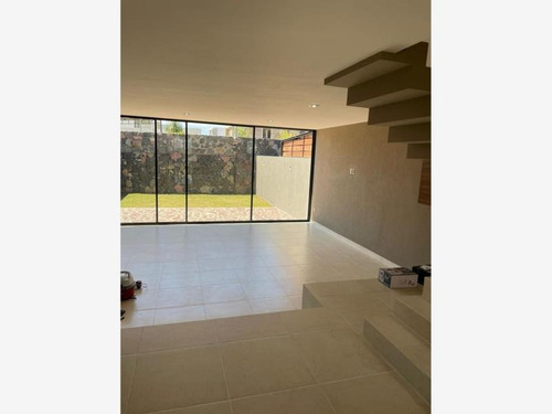 Imagen 3 de 8 de Casa Sola En Renta La Campiña Del Bosque