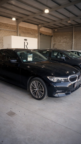 BMW Serie 3 3.0 330i Sedan Sport Line 252cv