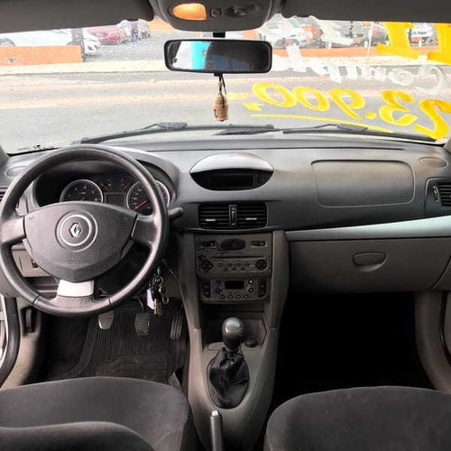 Imagem 8 de 10 de Renault Symbol Pr1616v