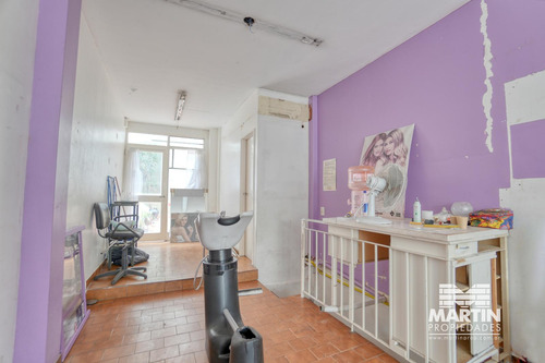 Local En Venta En Martinez, Con Subsuelo Y Patio. A Metros De Av Santa Fe Y Alvear.