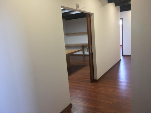 Galpón De 3.000m2 En Tres Cruces