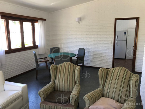 Imagen 5 de 11 de Casa De 2 Dormitorios A 100mts De Playa Mansa, Punta Del Este