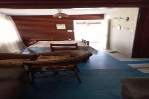 Imagem 7 de 14 de Vendo Casa Á 150 Metros Da Praia Com 4 Dormitórios, Quintal E Edícula Em Itanhaém Sp