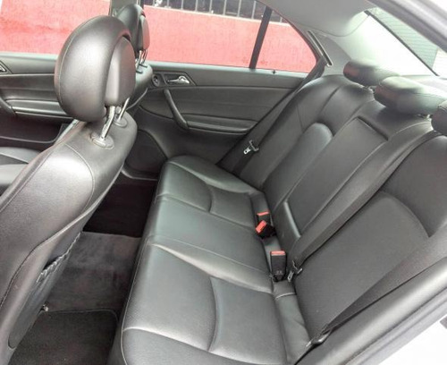 C-180 Kompressor Classic 1.8 16v 143cv