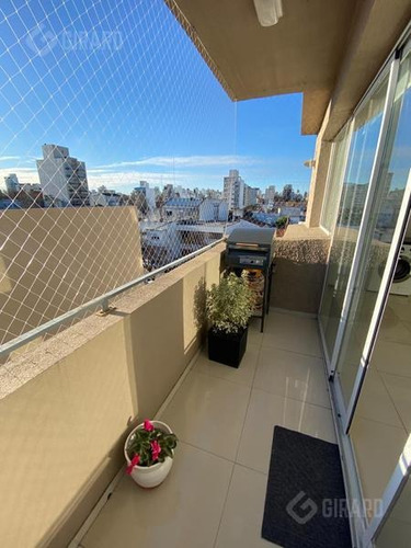 Venta Departamento Con Cochera, Zona Plaza Mitre