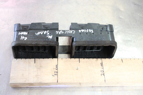 Rejilla Difusor A.c Central Spark 2012 94564028 C1215 (Usado)