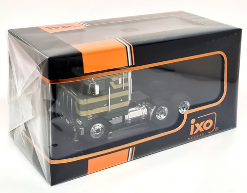 Camion Peterbilt 352 Pacemaker 1979 A Escala 1:43 Ixo Models Verde