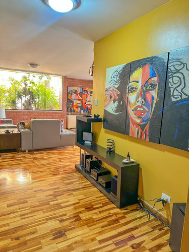 Apartamento En Venta Av 19 De Abril San Cristóbal Mg098