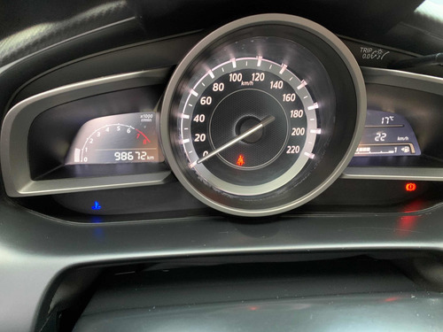 Mazda 2 2016 1.5 Touring