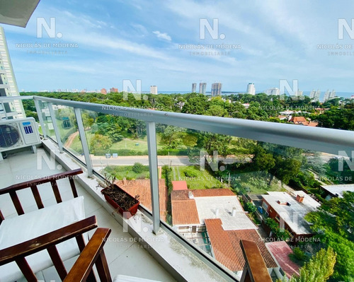 ¡oportunidad! Departamento De 3 Dormitorios En Punta Del Este- Ref: 4300
