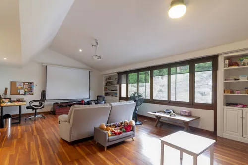 Casa En Arriendo/venta En Cristales. Cod A6433