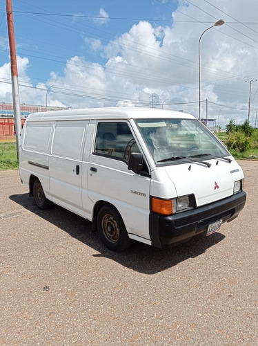 Imagen 3 de 6 de Mitsubishi L300 L300