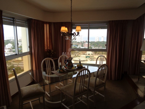 Imagen 10 de 28 de Venta Apartamento En Roosevelt Con Estufa A Leña Y Parrillero Propio 3 Dormitorios