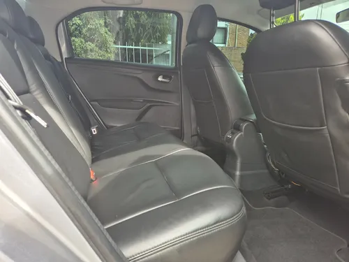 Citroën C-Elysée 1.6 Shine