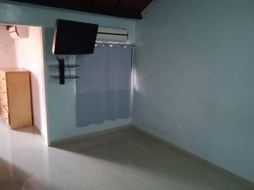 Imagen 9 de 15 de Vendo Town House D En Urb. Quintas Del Norte En Naguanagua Vr