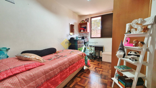 Imagem 24 de 30 de Casa Com 5 Dormitórios À Venda Com 222.4m² Por R$ 1.050.000,00 No Bairro Seminário - Curitiba / Pr - 694