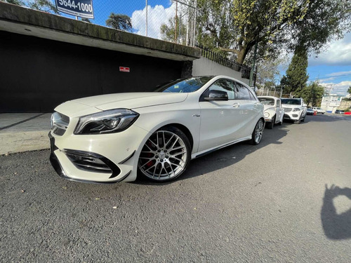 Imagen 2 de 10 de Mercedes Benz A45 Amg