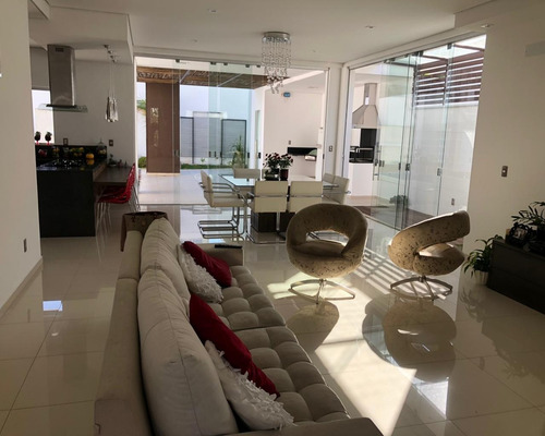 Imagem 25 de 30 de Sobrado Condomínio Mont Blanc - 300 M² - Ca00856 - 69590093
