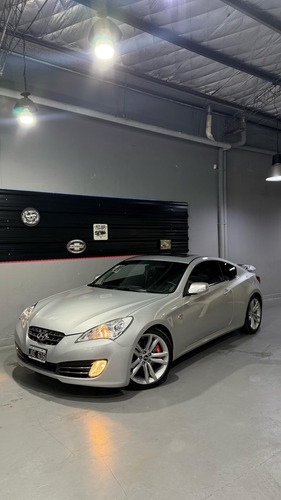 Hyundai Genesis 3.8 Coupe 300cv 6mt
