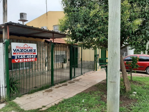 Imagen 13 de 21 de Santa Inés, Casa Para 2 Familias