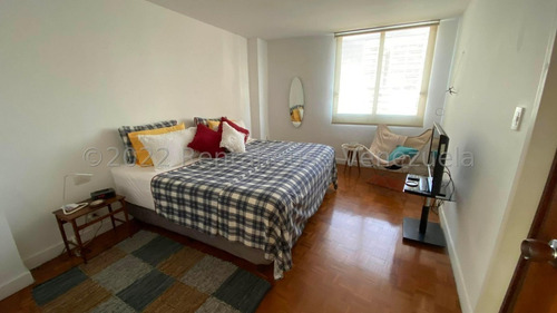 Imagen 2 de 10 de Apartamento En Venta Altamira Mls #22-20408 -- Sandra Briceño 04142730017