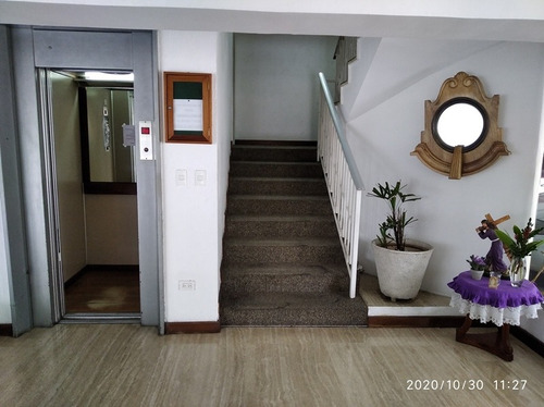 Imagen 3 de 26 de Se Vende Apto 175m2 4h/4b/1p Cumbres De Curumo