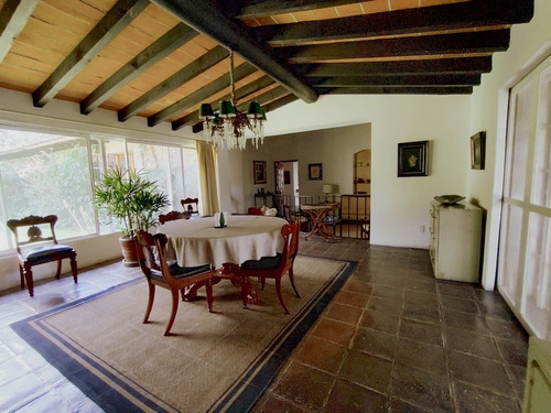 Residencia En Venta En Fracc. Tamoanchan, Jiutepec Morelos.