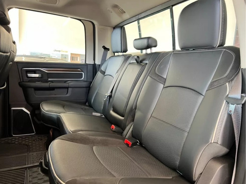 RAM 1500 3.0 Laramie 4X4 At8